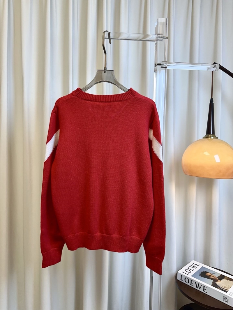 Va1e*ntin0 sweater